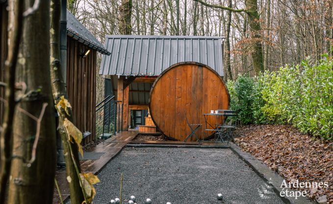 Gezellige houten chalet voor 4 personen in Viroinval