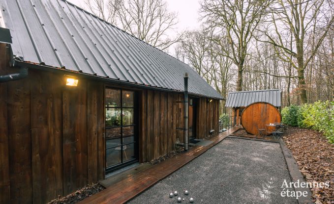 Gezellige houten chalet voor 4 personen in Viroinval