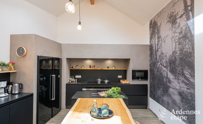 Gezellige groepsaccommodatie voor 17 in Virton, Gaume