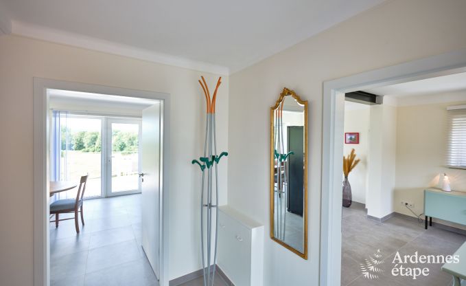 Vakantiewoning voor 6 personen in Virton met 3 slaapkamers, sauna, houtkachel, buitenzwembad en priv�terras