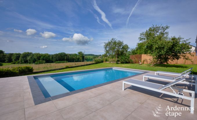 Vakantiewoning voor 6 personen in Virton met 3 slaapkamers, sauna, houtkachel, buitenzwembad en priv�terras