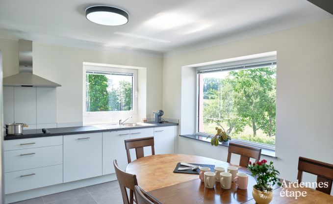 Vakantiewoning voor 6 personen in Virton met 3 slaapkamers, sauna, houtkachel, buitenzwembad en priv�terras