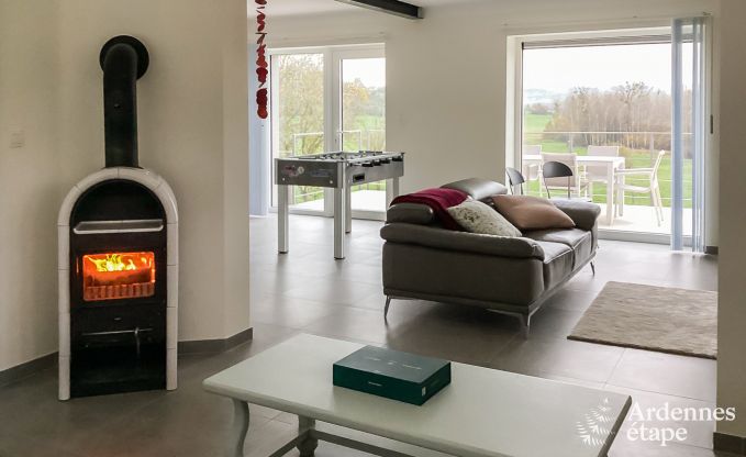 Vakantiewoning voor 6 personen in Virton met 3 slaapkamers, sauna, houtkachel, buitenzwembad en priv�terras