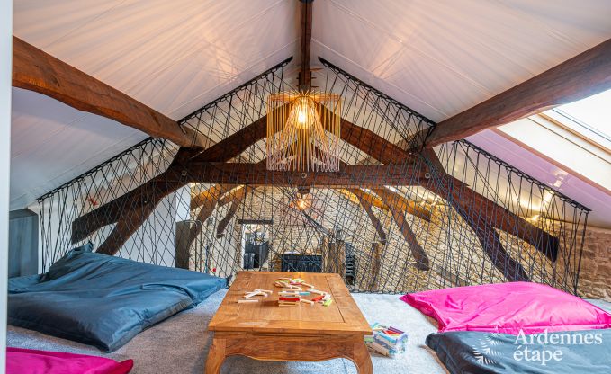 Gezellige groepsaccommodatie voor 17 in Virton, Gaume