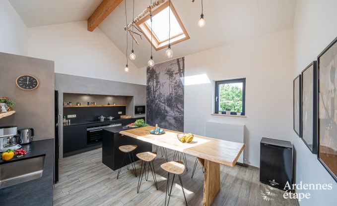 Gezellige groepsaccommodatie voor 17 in Virton, Gaume