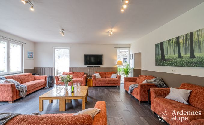 Ruim, hondvriendelijk vakantiehuis in Vresse-Sur-Semois, Ardennen