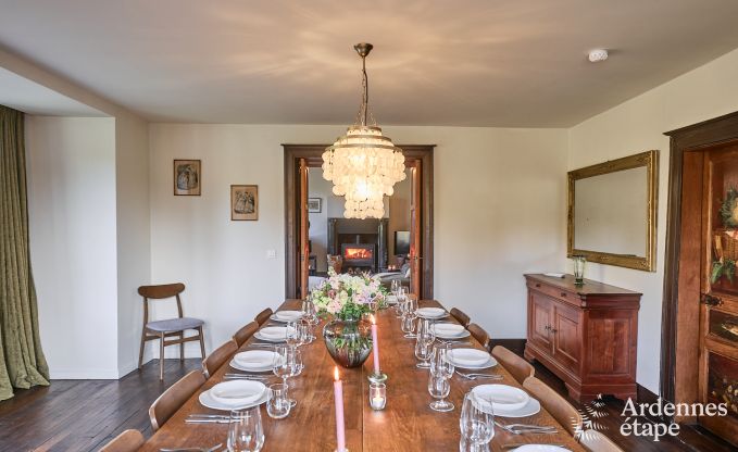 Luxe landhuis m�t verwarmd buitenzwembad in Vresse-sur-Semois voor 15 personen