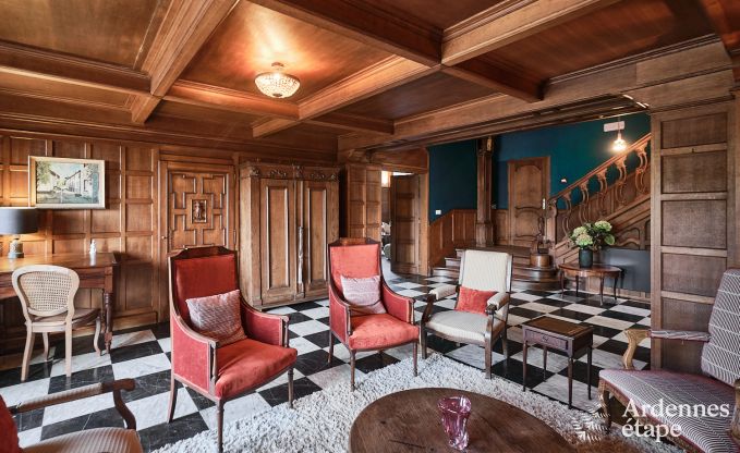 Luxe landhuis m�t verwarmd buitenzwembad in Vresse-sur-Semois voor 15 personen