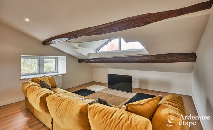 Luxe landhuis m�t verwarmd buitenzwembad in Vresse-sur-Semois voor 15 personen