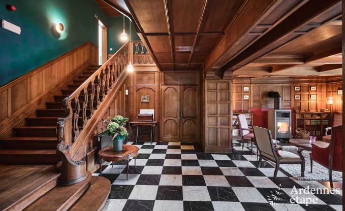 Luxe landhuis m�t verwarmd buitenzwembad in Vresse-sur-Semois voor 15 personen