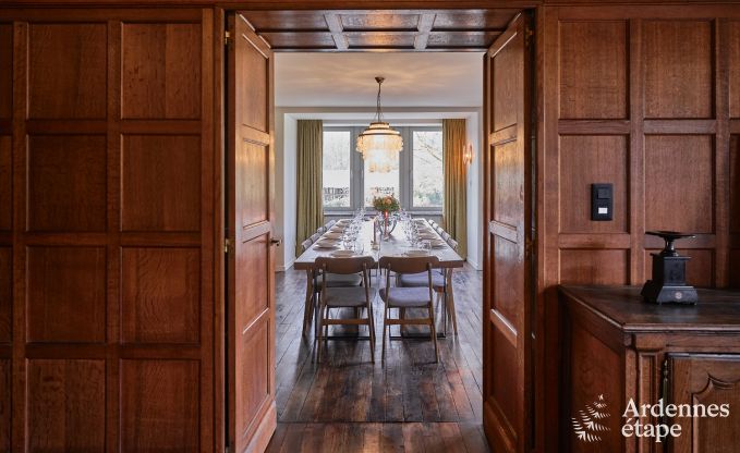 Luxe landhuis mt verwarmd buitenzwembad in Vresse-sur-Semois voor 15 personen