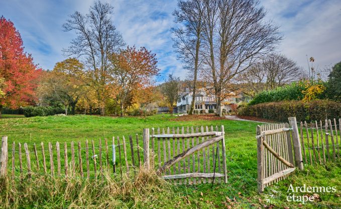 Luxe landhuis mt verwarmd buitenzwembad in Vresse-sur-Semois voor 15 personen