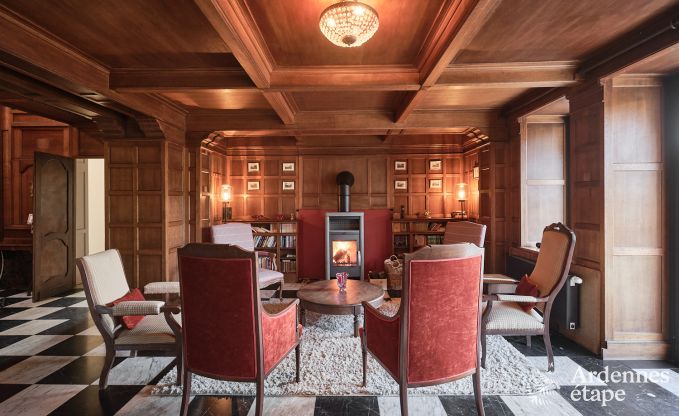 Luxe landhuis mt verwarmd buitenzwembad in Vresse-sur-Semois voor 15 personen