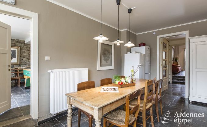 Vakantiehuis in Vresse-sur-Semois voor 13/14 personen in de Ardennen