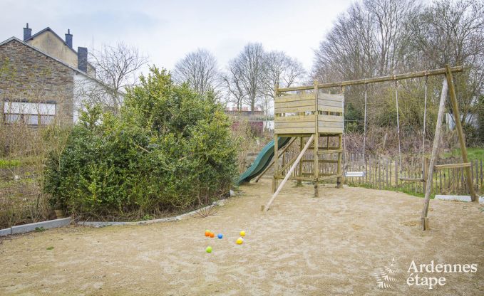 Vakantiehuis in Vresse-sur-Semois voor 13/14 personen in de Ardennen