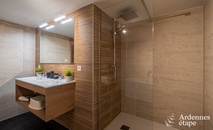 Vakantiehuis in Vresse-sur-Semois voor 14 personen in de Ardennen