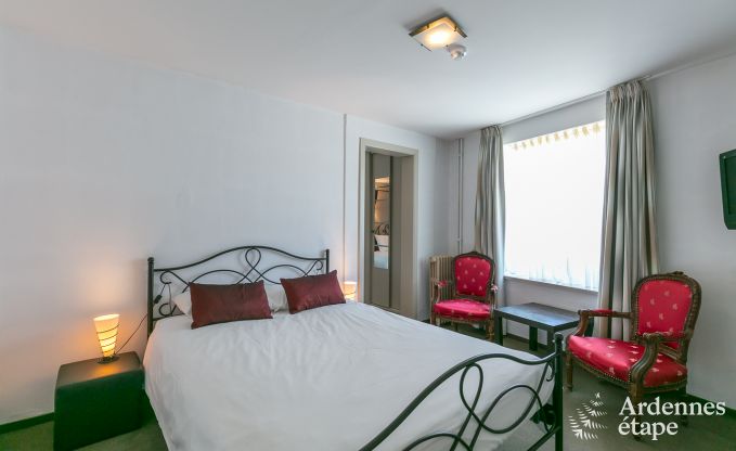 Vakantiehuis in Bi�vre voor 21 personen in de Ardennen