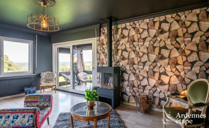 Comfortabel en ruim vakantiehuis in Waimes voor 15 personen met tuin en priv�terras