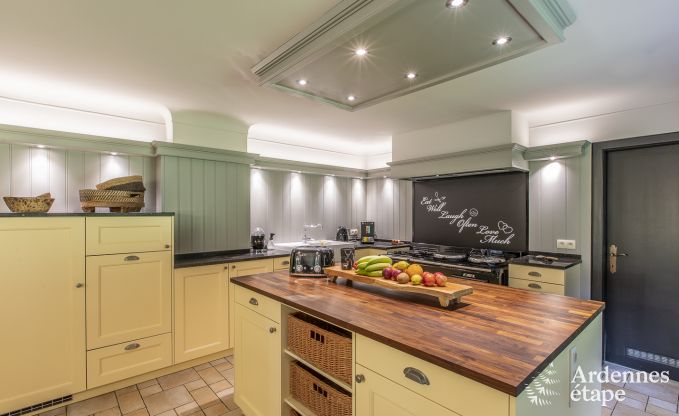 Vakantiehuis in Waimes voor 13 personen in de Ardennen