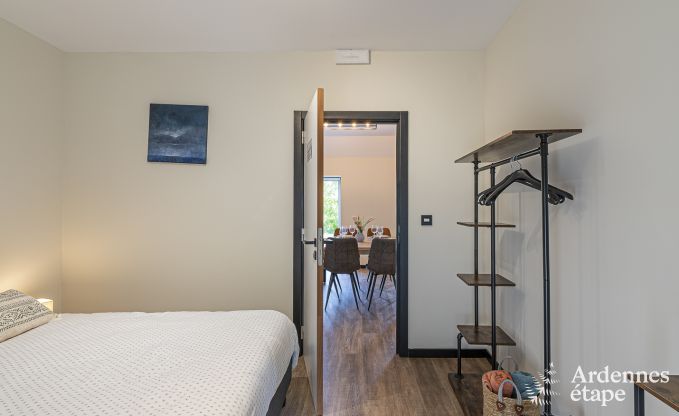 Vakantiehuis in Walcourt, Ardennen, 6 personen, 3 slaapkamers, buitenzwembad, gemeenschappelijke tuin, moderne voorzieningen