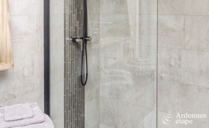 Comfortabel vakantiehuis in Welkenraedt voor 6 personen met jacuzzi, speeltoestellen en privtuin