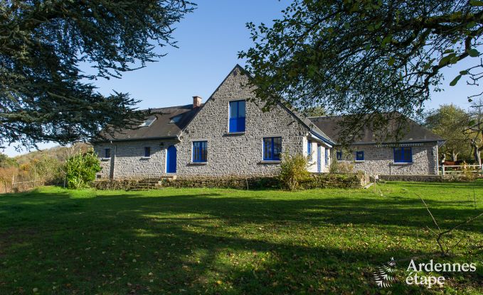 Vakantiehuis in Yvoir (Crupet) voor 14 personen in de Ardennen