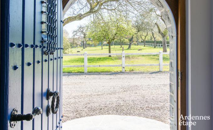 Vakantiehuis in Yvoir (Crupet) voor 14 personen in de Ardennen
