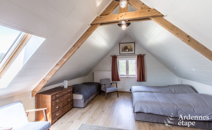 Vakantiehuis in Yvoir (Crupet) voor 14 personen in de Ardennen